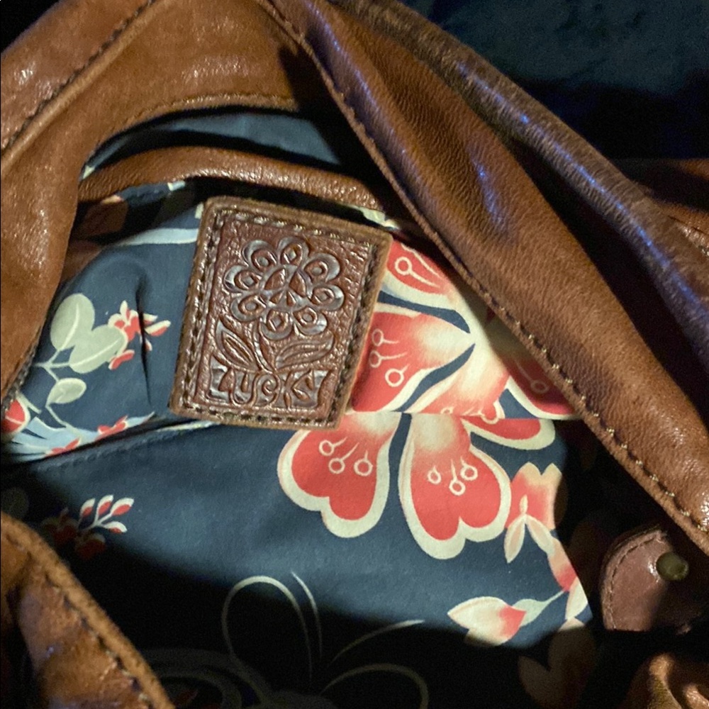 Lucky Brand Brown Shoulder Bag with Elegant Design